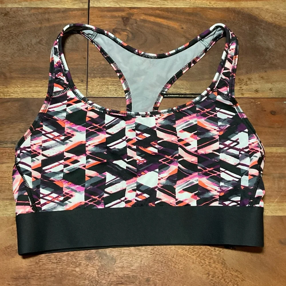 Bundle Activewear, Victoria Sport Sport-bra & BCG compression pant, Sz: Small - Picture 2 of 7